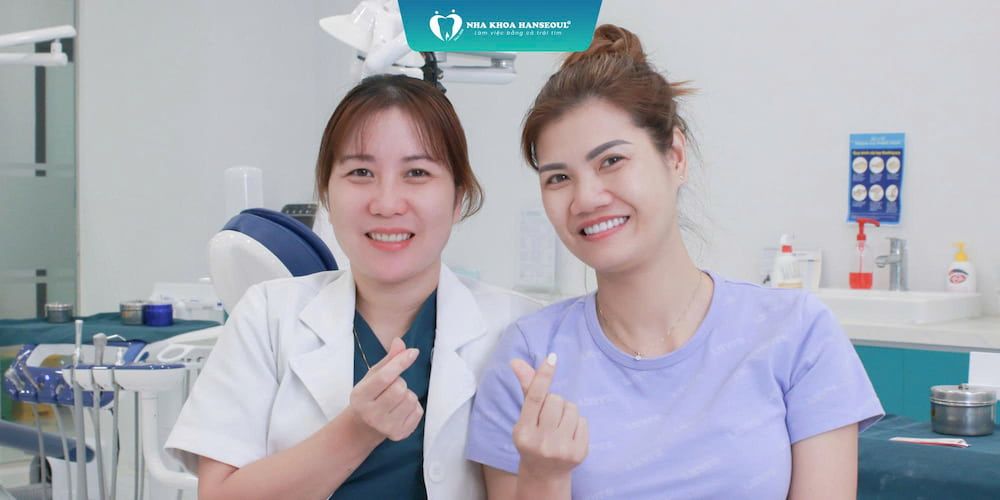 Bác sĩ Chuyên gia Sứ Thẩm Mỹ Trần Nhung cùng khách hàng